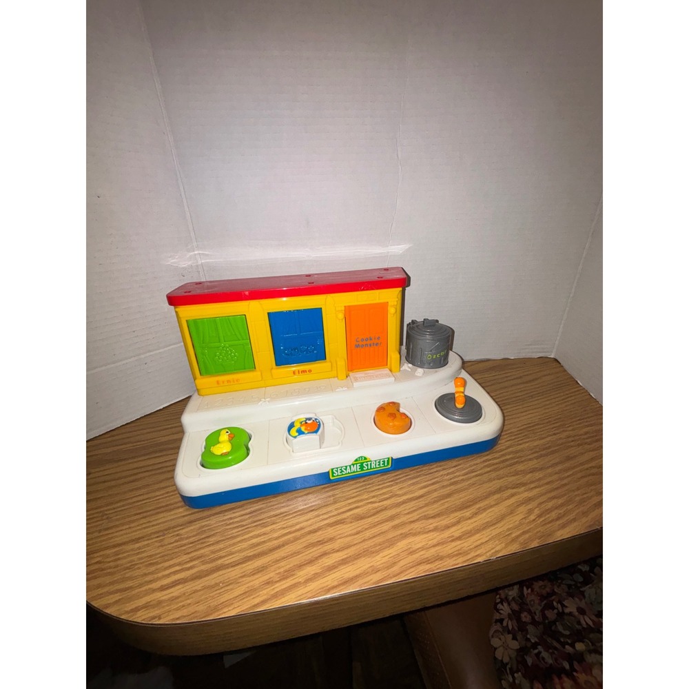 Sesame Street Pop-Up Pals Toddler Activity Toy Elmo Cookie Monster Oscar Ernie